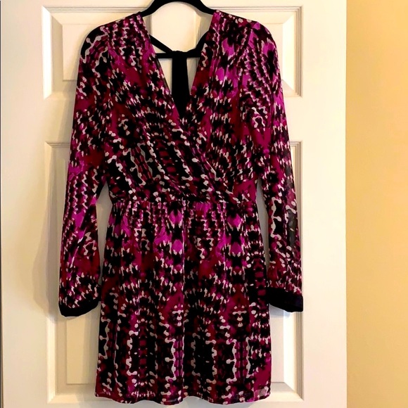 Geometric Patterned Cocktail Dress - Picture 7 of 8